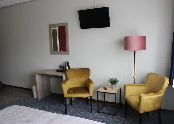 Hotel \